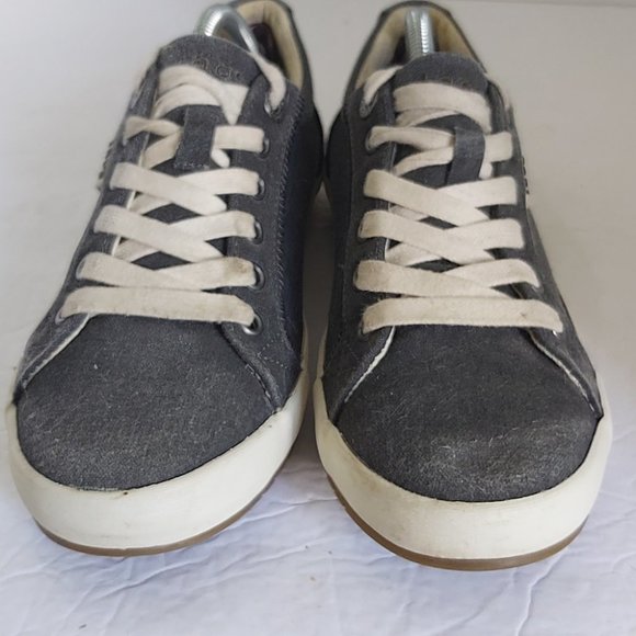 TAOS | Women's Star Canvas Sneakers Charcoal Size 7 - Picture 2 of 8